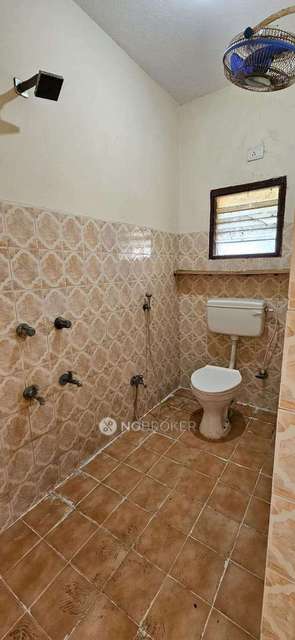 3 BHK Flat In Gruchigapwoo For Sale  In Saligramam,  Chennai - Central, Tamil Nadu