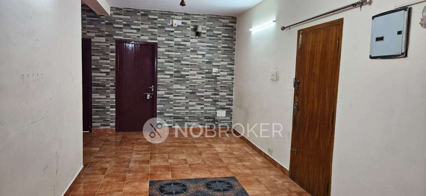 3 BHK Flat In Gruchigapwoo For Sale  In Saligramam,  Chennai - Central, Tamil Nadu