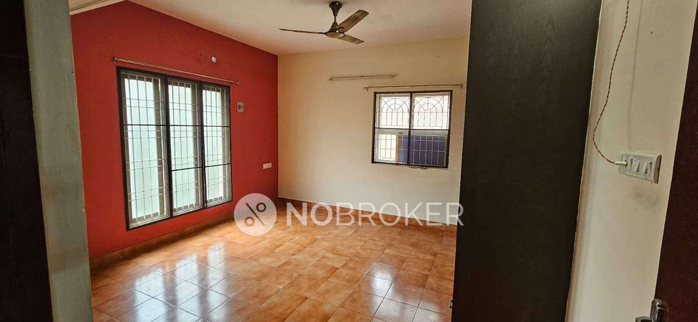 3 BHK Flat In Gruchigapwoo For Sale  In Saligramam,  Chennai - Central, Tamil Nadu