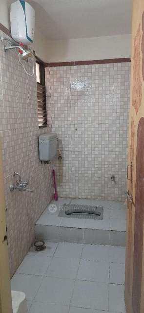 2 BHK Flat In Daffodil Building for Rent  In Daffodils Apartment Building F(b Wing), Magarpatta, Hadapsar, Pune, Maharashtra 411013, India