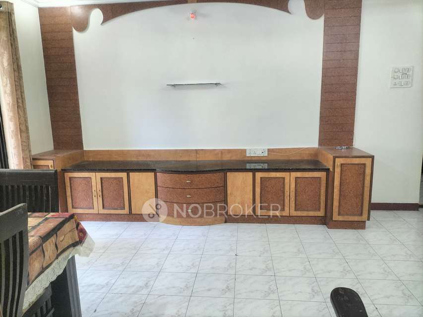 2 BHK Flat In Daffodil Building for Rent  In Daffodils Apartment Building F(b Wing), Magarpatta, Hadapsar, Pune, Maharashtra 411013, India