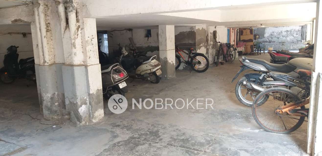 2 BHK Flat In Ss Group Chs, Shalimar Garden Extension I For Sale  In Shalimar Garden Extension I