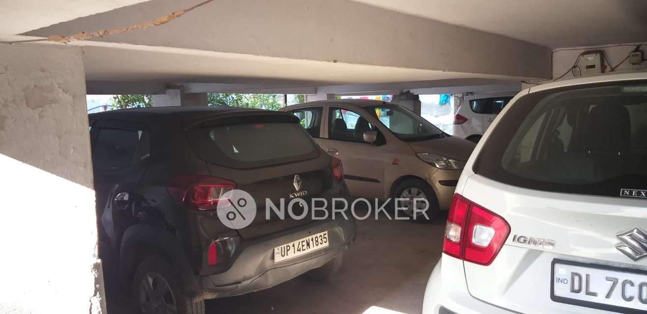 2 BHK Flat In Ss Group Chs, Shalimar Garden Extension I For Sale  In Shalimar Garden Extension I