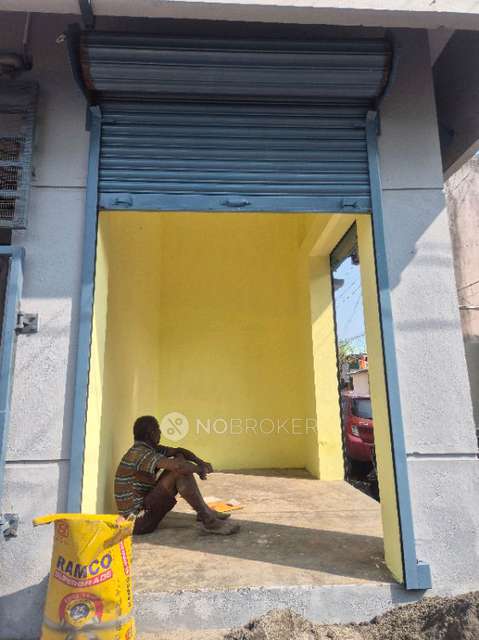 Shop in Vettuvankeni, Chennai for Rent 