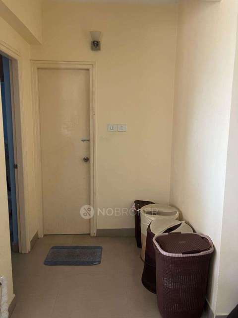 2 BHK Flat In Coral Cascade For Sale  In Pallikaranai