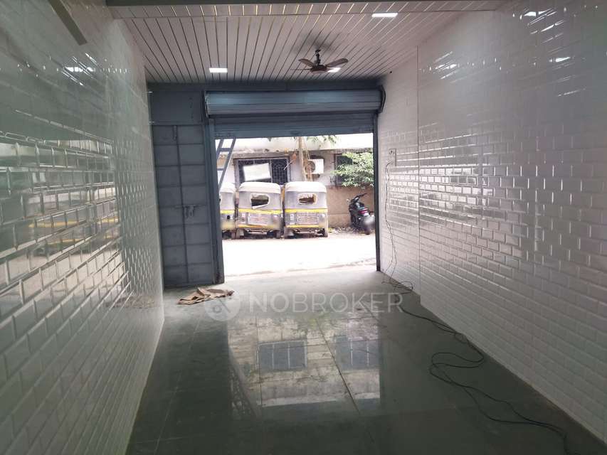 Shop in Ghatkopar West, Mumbai for Rent 