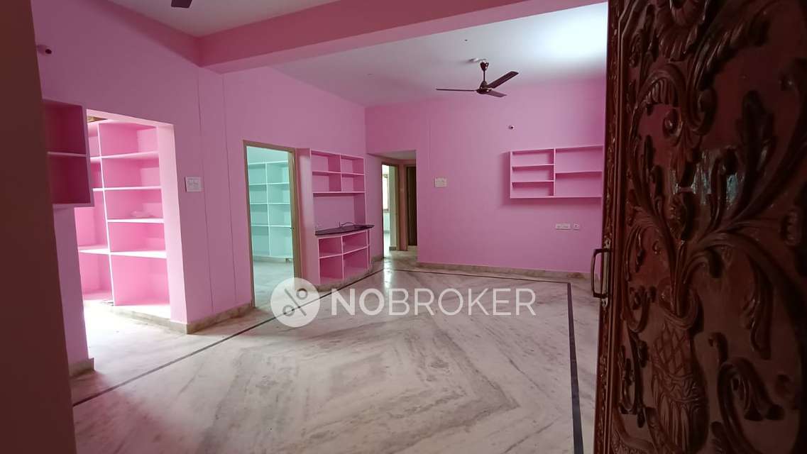 3 BHK Flat In Shubha Vandanam Apartment for Rent  In Income Tax Colony, Kothapet