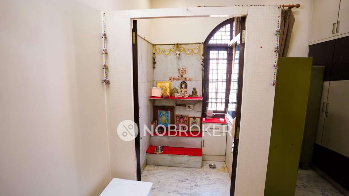 4+ BHK Flat In Pearl Palace For Sale  In Basheer Bagh