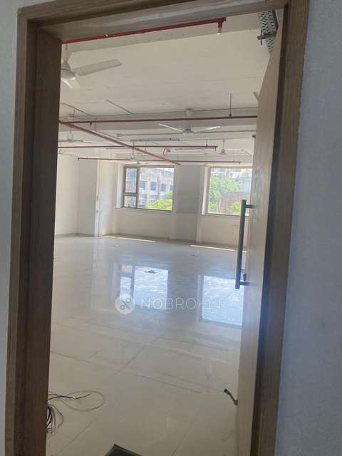 Office Space in Viman Nagar, Pune for Rent 