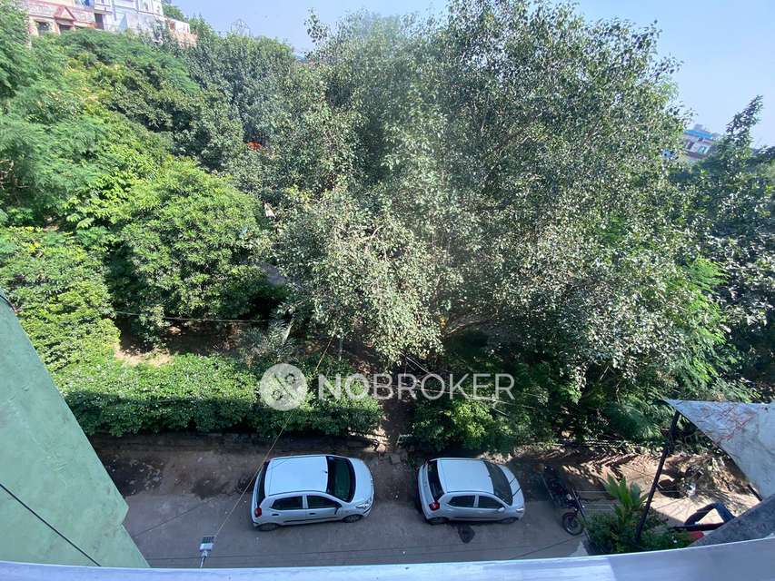 2 BHK Flat For Sale  In Hari Nagar