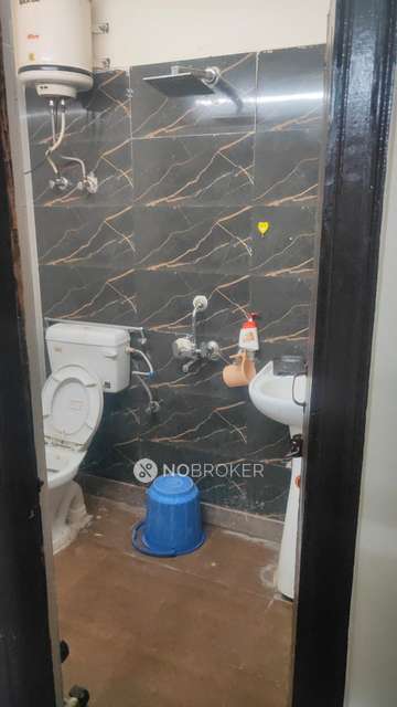 3 BHK Flat In Dlf Ankur Vihar For Sale  In Loni