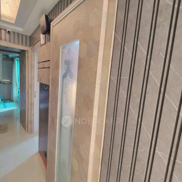 2 BHK Flat In Tower 28 For Sale  In Malad East