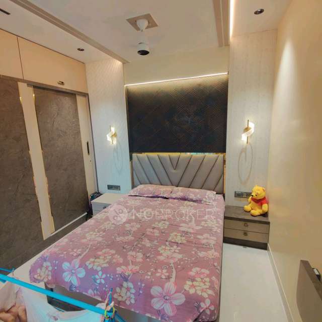 2 BHK Flat In Tower 28 For Sale  In Malad East