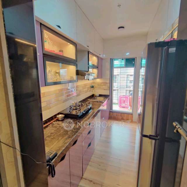 2 BHK Flat In Tower 28 For Sale  In Malad East