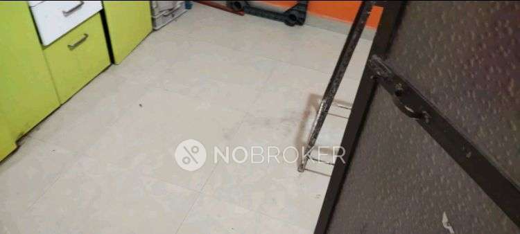 1 RK Flat In Saraswati Niwas Society  For Sale  In Thane West