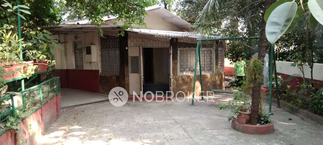 4+ BHK House for Rent  In Pandurang Wadi 1st Lane