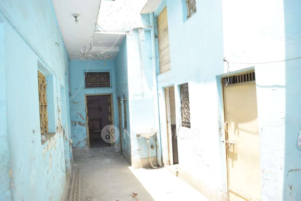 4 BHK House For Sale  In Shakarpur