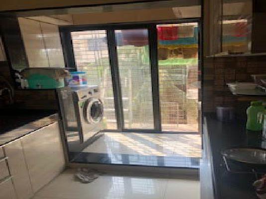 2 BHK Flat In Devangini Chs For Sale  In Vile Parle