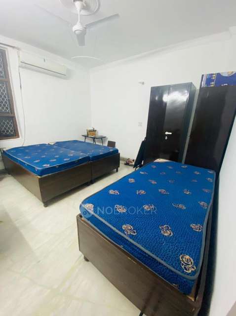 PG for Girls in Punjabi Bagh