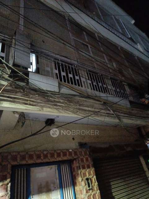 2 BHK Flat In Apartment For Sale  In Mayur Vihar