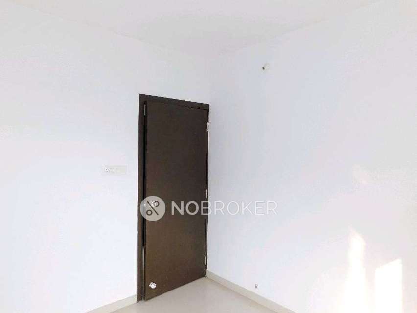 2 BHK Flat In 38 Park Majestique, Undri For Sale  In Undri