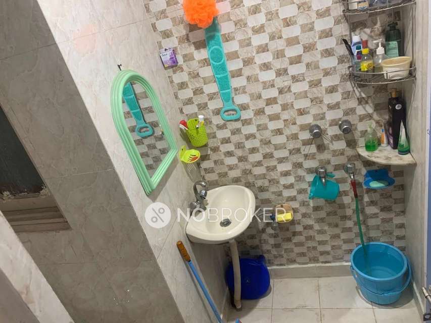 2 BHK Flat In Apartment For Sale  In Hari Nagar Ashram