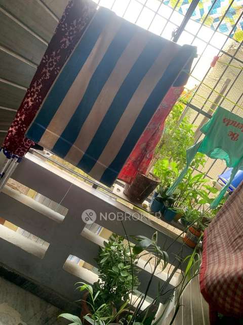 2 BHK Flat In Apartment For Sale  In Hari Nagar Ashram