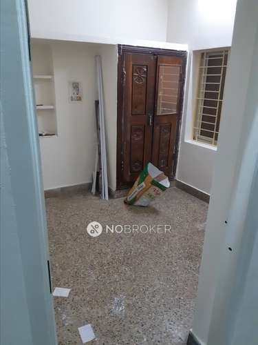 1 BHK Flat In Standalone Building  for Lease  In Banashankari