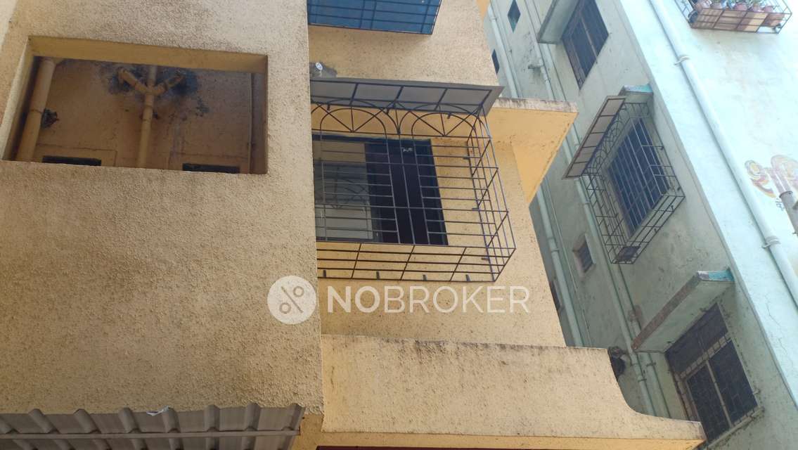 1 BHK Flat In Om Rajmata Cop Hsg Socty for Rent  In Kalwa Fish Market