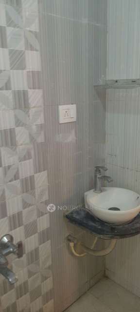 2 BHK Flat In Amarprakash Temple Waves, Kundrathur For Sale  In Amarprakash Temple Waves M Block