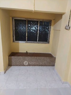 2 BHK Flat In Navinshantinaga Chs Ltd for Rent  In Mira Road East