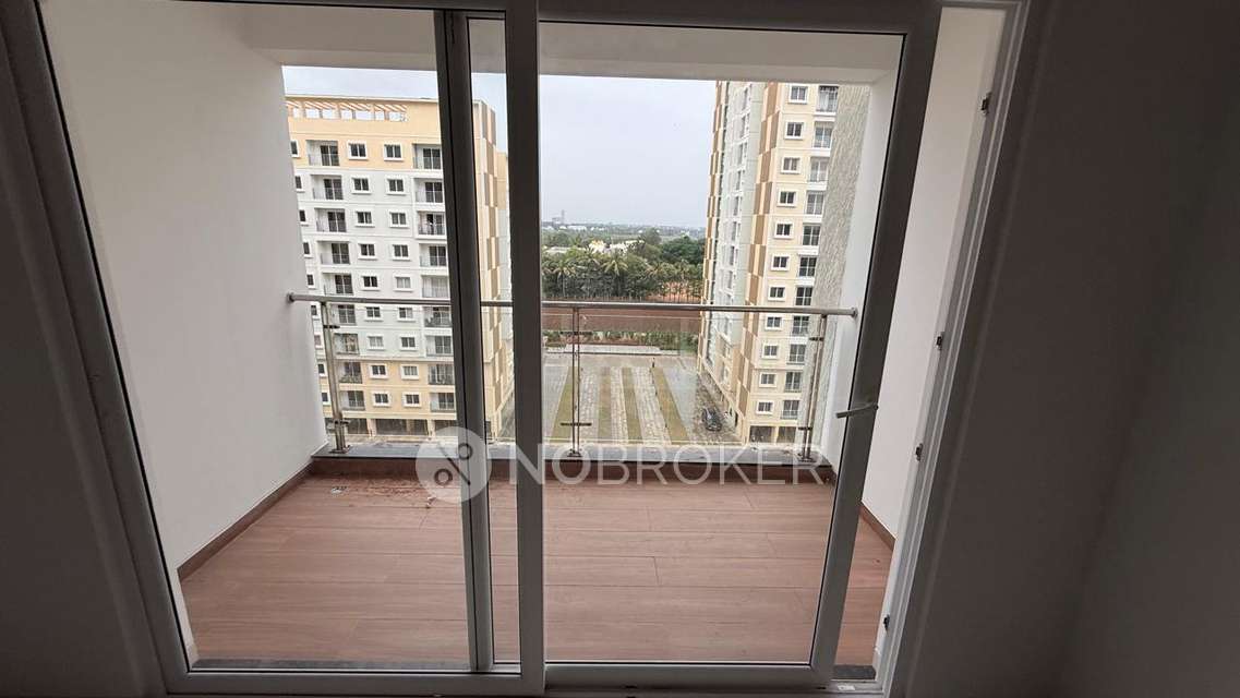 3 BHK Flat In Nambiar Millenia  For Sale  In Muthanallur 