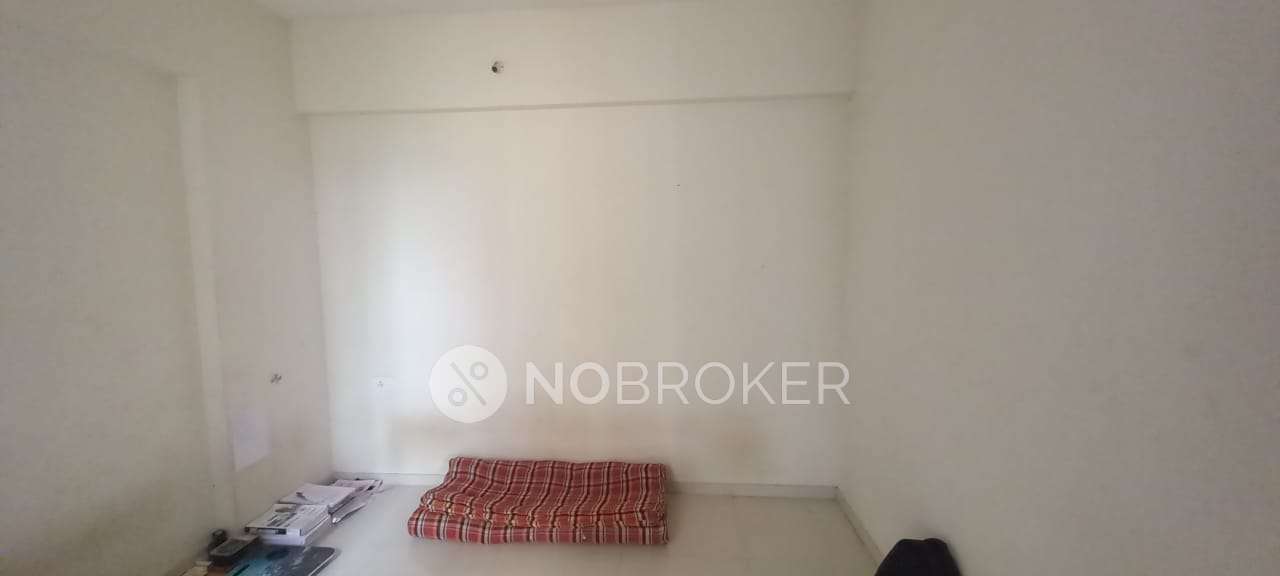 2 BHK Flat In Ace Aastha For Sale  In Charholi Budruk