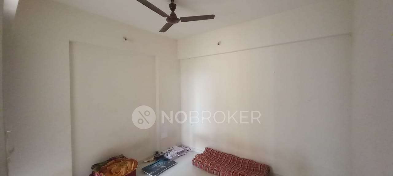 2 BHK Flat In Ace Aastha For Sale  In Charholi Budruk