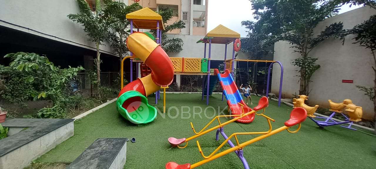 2 BHK Flat In Ace Aastha For Sale  In Charholi Budruk