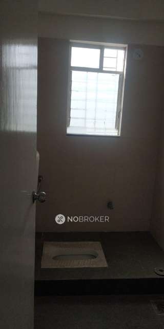 2 BHK Flat In Ace Aastha For Sale  In Charholi Budruk