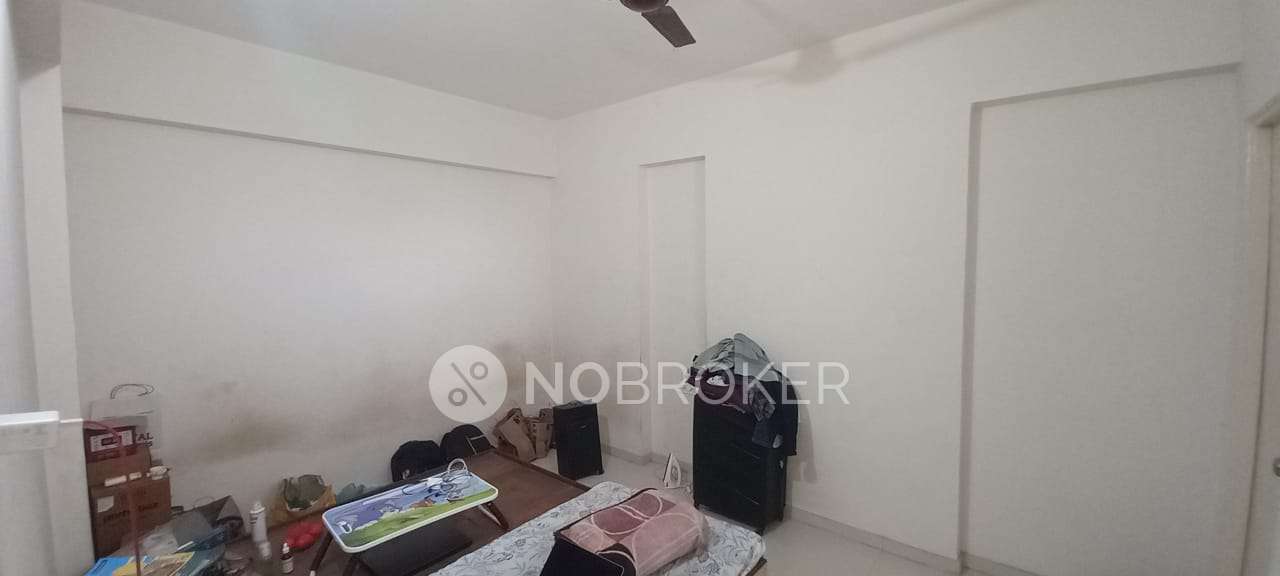 2 BHK Flat In Ace Aastha For Sale  In Charholi Budruk