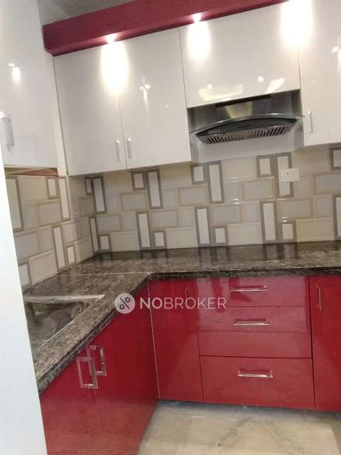 2 BHK Flat In Standalone Building  For Sale  In Uttam Nagar