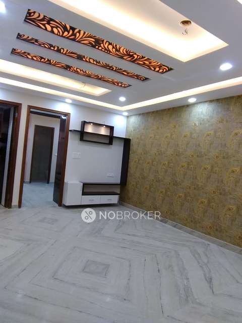 2 BHK Flat In Standalone Building  For Sale  In Uttam Nagar