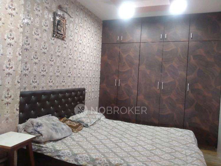 Swami Vivekanand CHS Sion Rent WITHOUT BROKERAGE Fully furnished 2