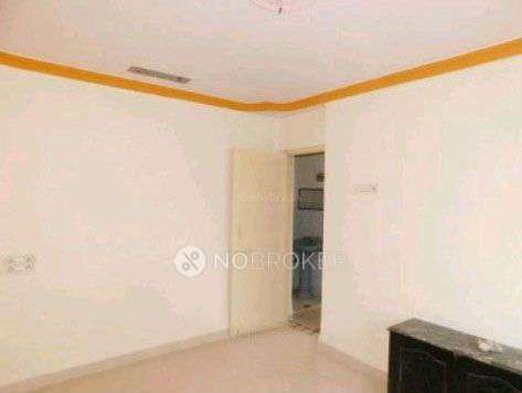 1 BHK Flat In New Sarovar Chs Ltd For Sale  In Shripal Complex