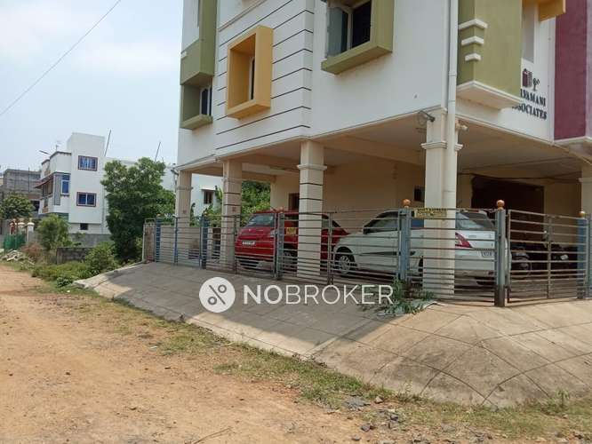1 BHK Flat In Kuberan Lakshmi For Sale  In Sithalapakkam