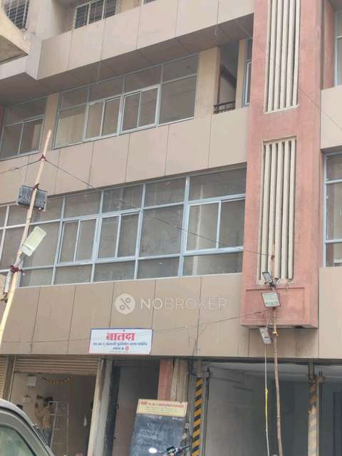 1 BHK Flat In Nalanda Society For Sale  In Ghatkopar East
