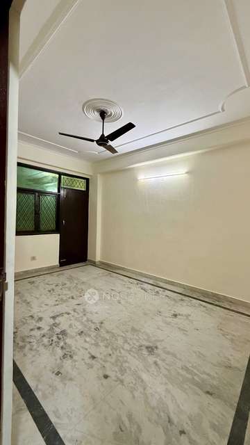 2 BHK Flat For Sale  In Jagmag Apartments
