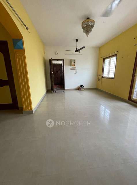 2 BHK Flat In Nila Tech Pragathi Castle For Sale  In Koyambedu