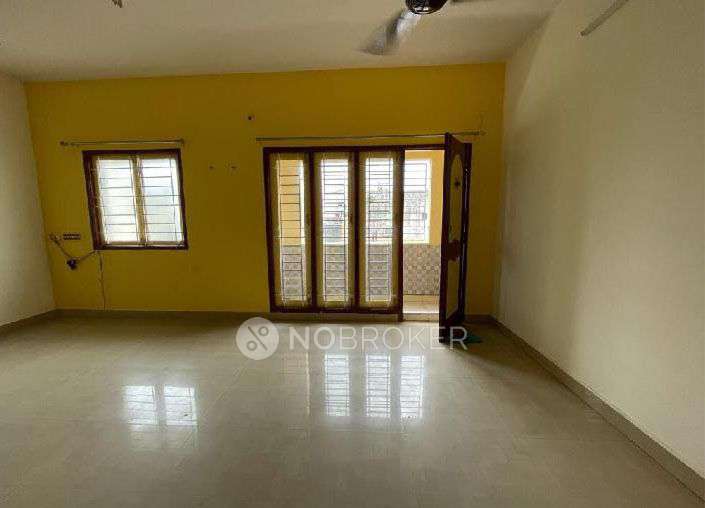 2 BHK Flat In Nila Tech Pragathi Castle For Sale  In Koyambedu