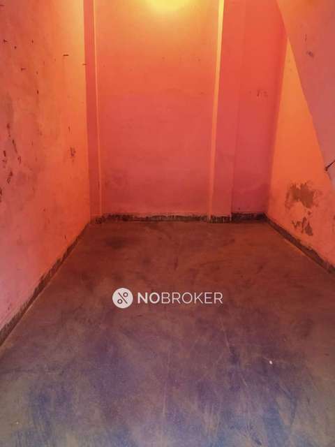 Shop in Najafgarh, Delhi for sale 