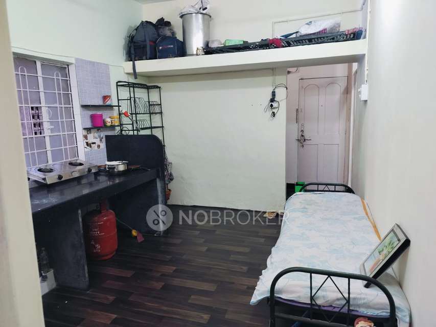 1 RK Flat In Chavan Building for Rent  In  Dhankwadi