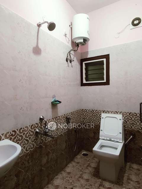 4 BHK House For Sale  In  Krishnarajapuram