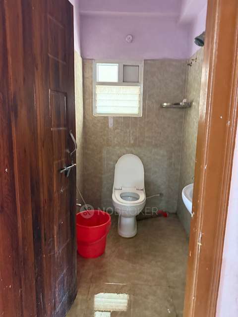 2 BHK Flat In Mohandas Nivas For Sale  In Gajularamaram